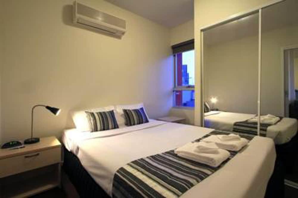 Arrow On Swanston Aparthotel Мелбърн Екстериор снимка